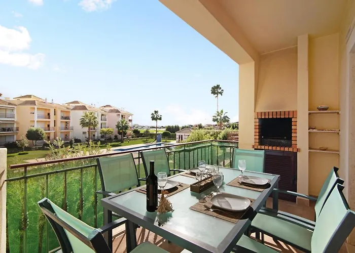 Columbus Beach Apartment